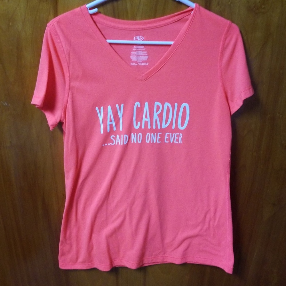 Tee shirt
